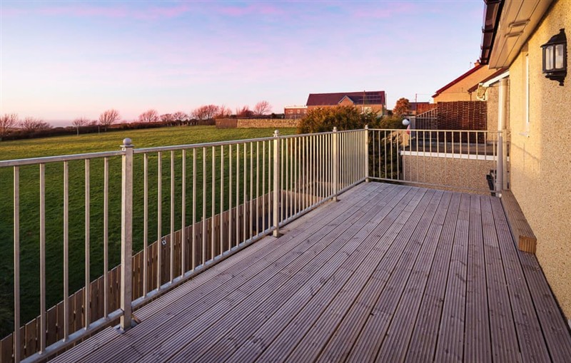 Badger Llewelyn, Tudweiliog sleeps 6 people