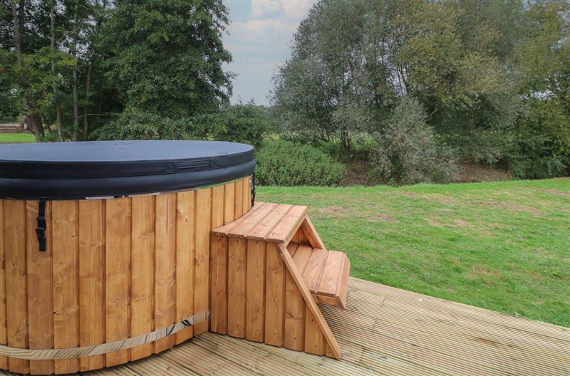 Bee Hive, South Luffenham near Edith Weston, Rutland sleeps 4 people