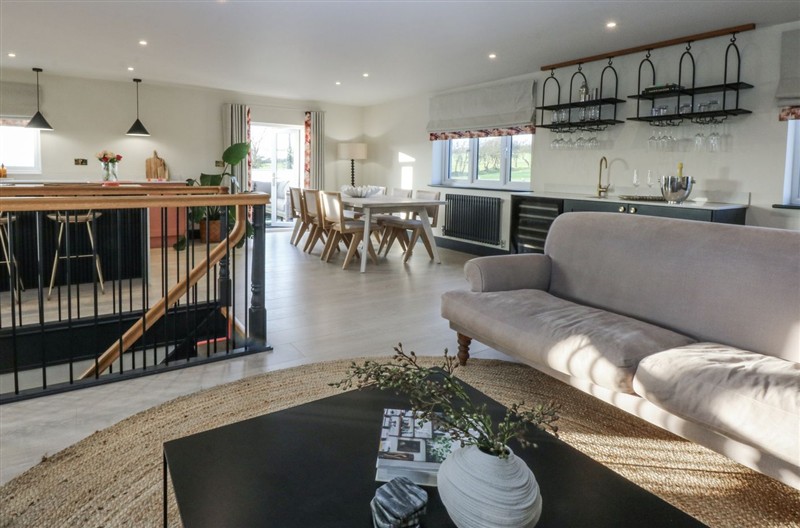 Bell House, Llanfechell, Ynys Môn / Isle of Anglesey sleeps 6 people