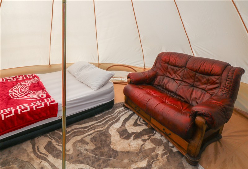 Bell Tent One, Holmesfield near Dronfield, Derbyshire sleeps 4 people