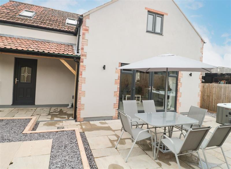 Bramley Cottage, Henley near Langport, Somerset has a hot tub