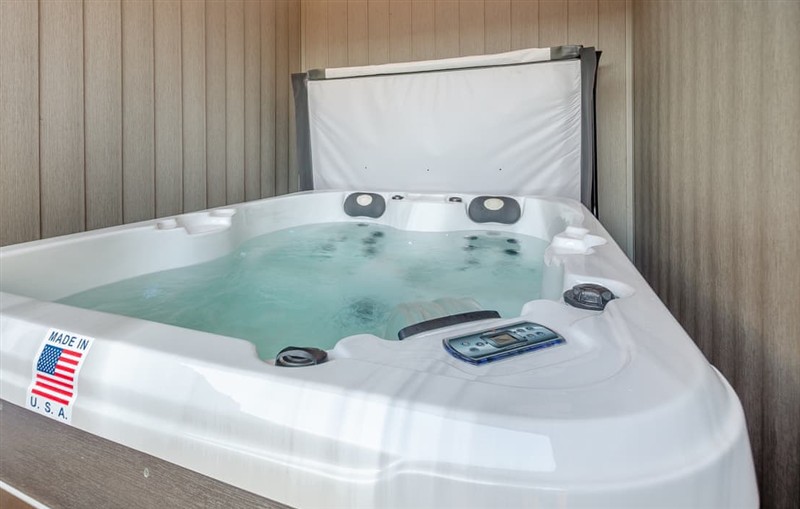 Bryn Awel Caravan Park - Branwen, Pentraeth sleeps 4 people