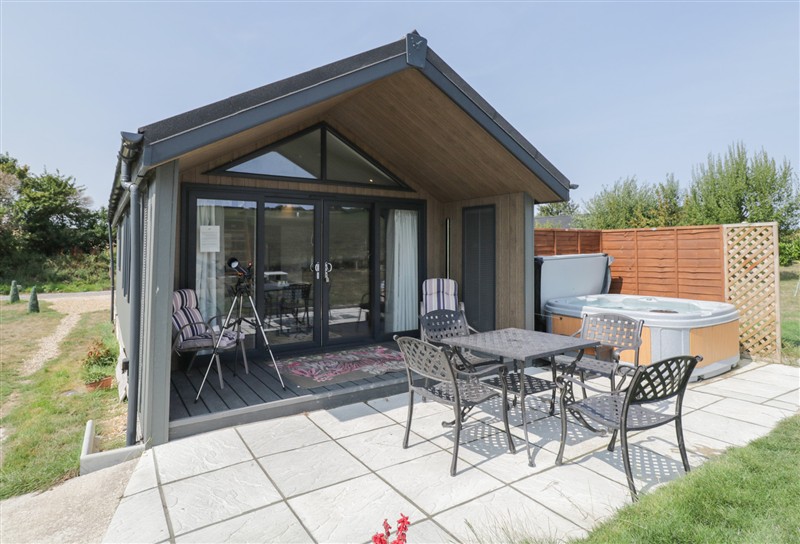 Cranborne Chase Stargazer, Pentridge near Sixpenny Handley, Dorset sleeps 4 people