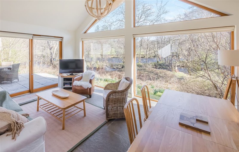 Crianlarich Retreats - Yew Tree, Killin sleeps 4 people
