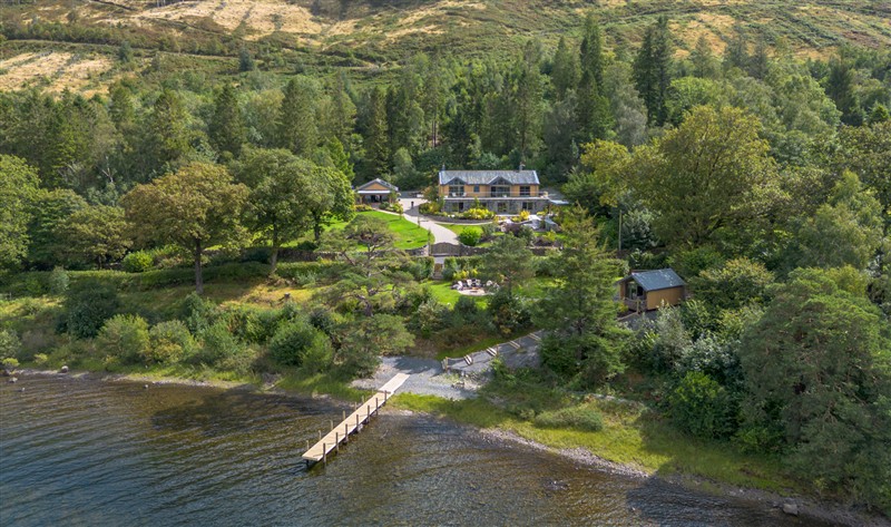 Deer Close, Coniston, Lake District sleeps 10 people