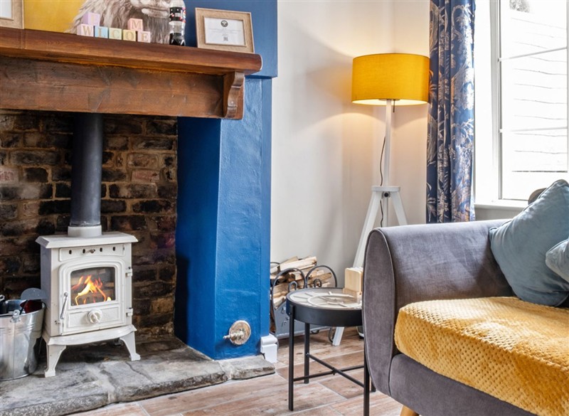 Doverow Cottage, Stonehouse, Gloucestershire has a hot tub