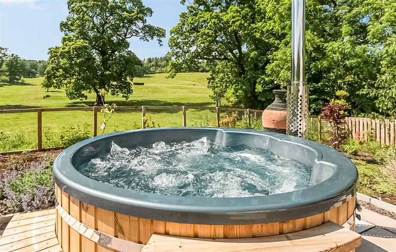 Drumlanrig Castle - Slatehouse Cottage, Thornhill, near Dumfries sleeps 8 people