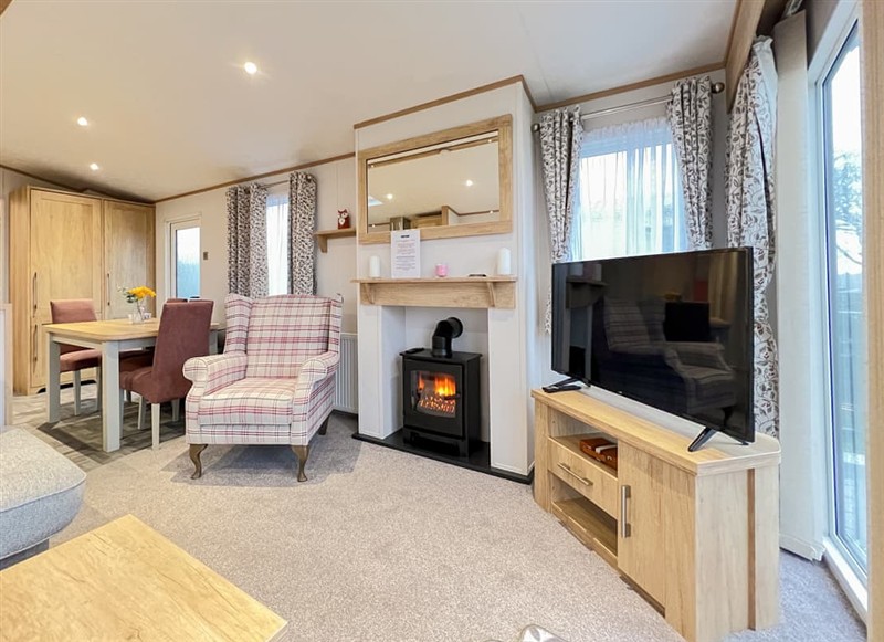 Glenmoore 23, St Andrews has a hot tub