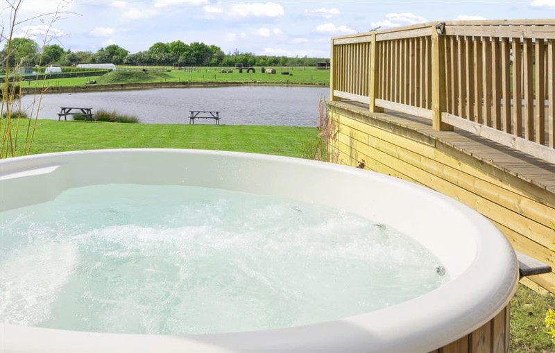 Hertford, All Hertfordshire sleeps 6 people