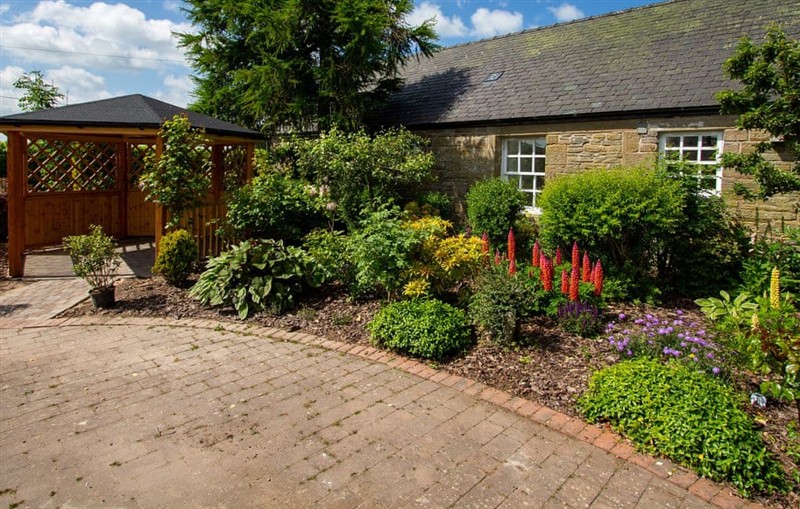 Home Farm Cottage, Forfar sleeps 6 people