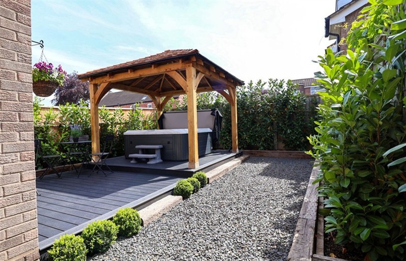 The hot tub at 2 Rookery Close, Nantwich, Cheshire