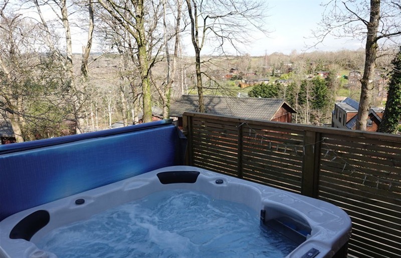 The hot tub at Acorn Lodge, Finlakes Holiday Park near Chudleigh, Devon