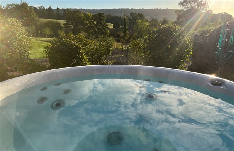 The hot tub at Chaff House, Clifton Upon Teme, Worcestershire