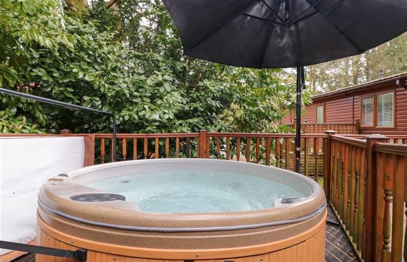 The hot tub at Fir Tree Lodge, White Cross bay on Windermere, Troutbeck Bridge, Lake District