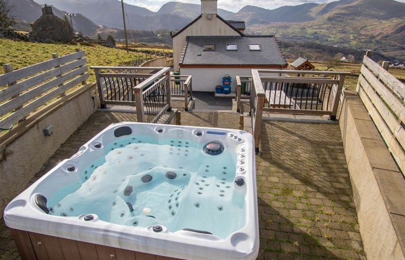 The hot tub at Groeslon Uchaf, Dinorwig near Llanberis, Gwynedd