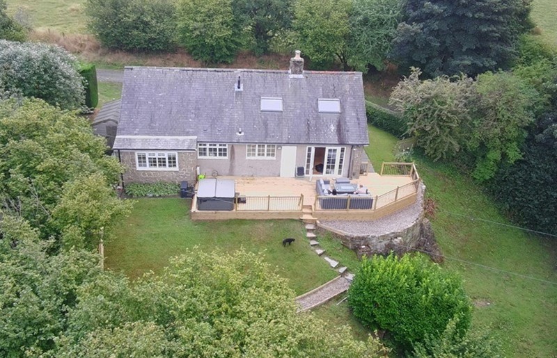 The hot tub at Hedley Dene Cottage, Longhorsley, Northumberland