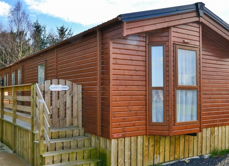 Jessie’s Corner, Felton, near Morpeth has a hot tub