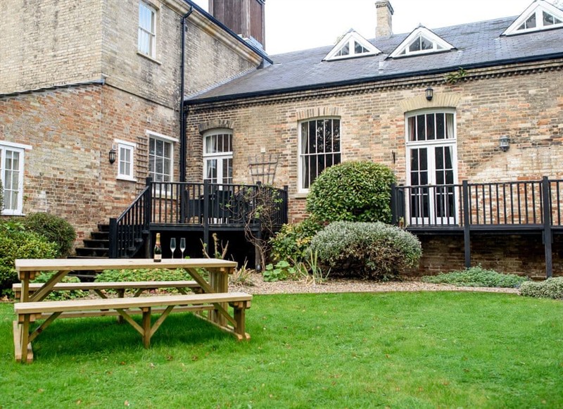 Langetot, Bury St. Edmunds has a hot tub