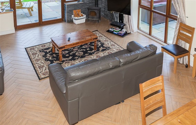 Laurel Cottage, Linlithgow sleeps 8 people