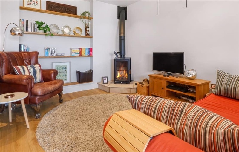 Lower Mount Orchard, Stroud sleeps 4 people