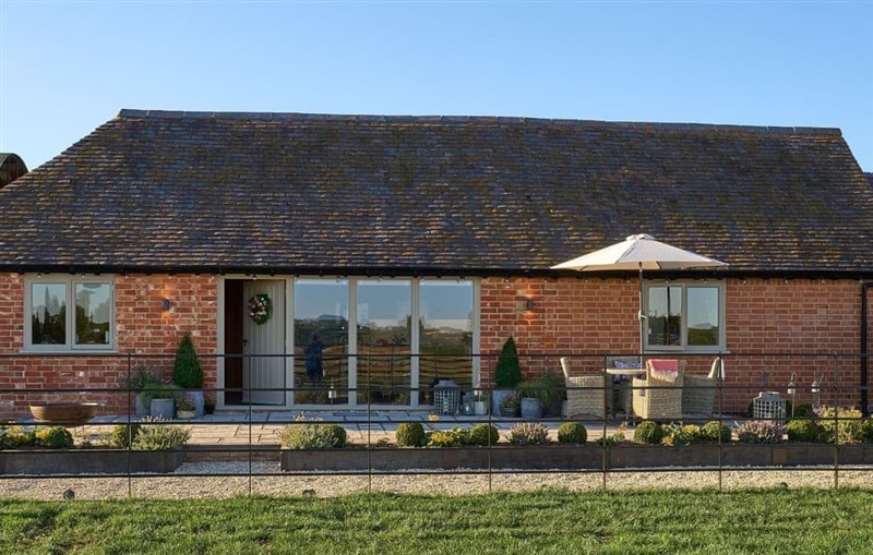 Nettlefold Cottage, Stratford-Upon-Avon sleeps 2 people