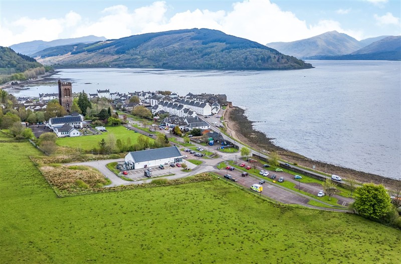 Newton Hall, Inveraray, Argyll and Bute sleeps 18 people