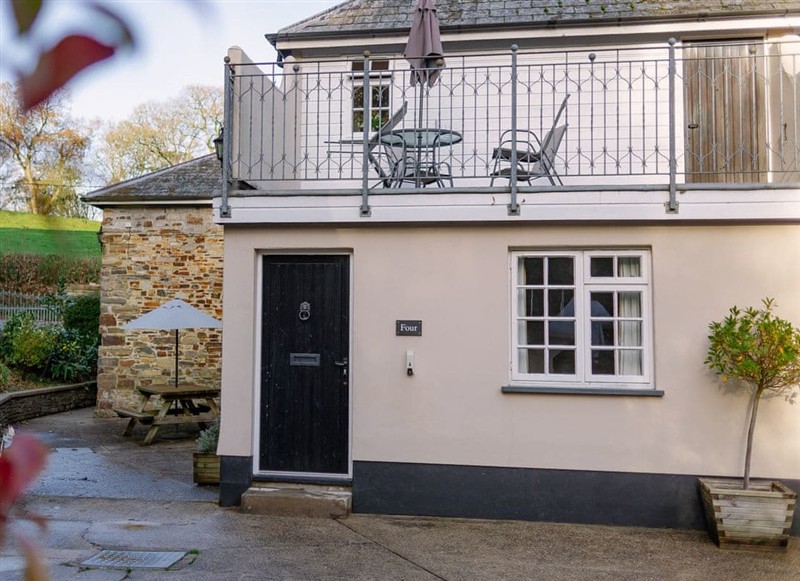 Number Five, Tawstock, near Barnstaple has a hot tub