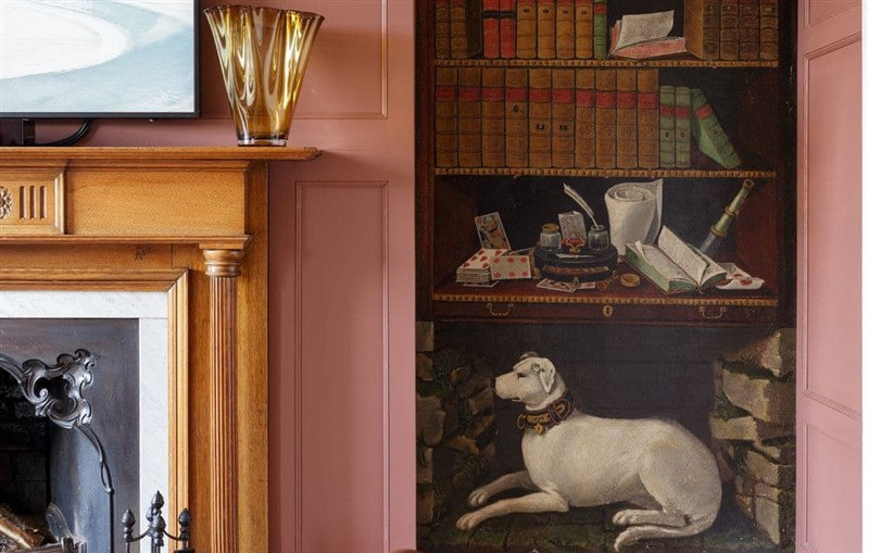 Oak House, Harewood, near Leeds sleeps 4 people