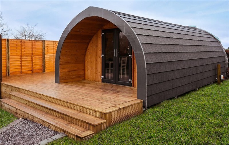 Oak, Stewarton sleeps 4 people