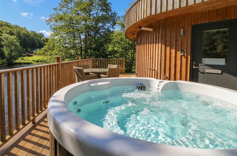 Otter's Holt, Killin, Stirling sleeps 4 people