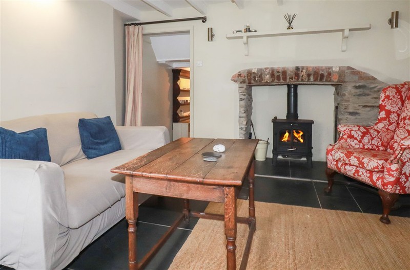 Penvar, Gerrans near Portscatho, Cornwall sleeps 2 people