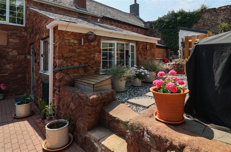 Pete's Place, Taunton, Somerset sleeps 4 people