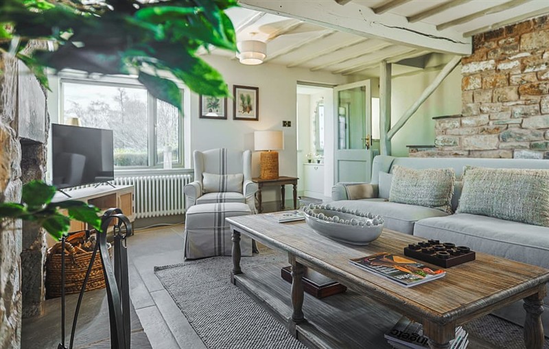 Primrose Cottage, Mellor sleeps 4 people