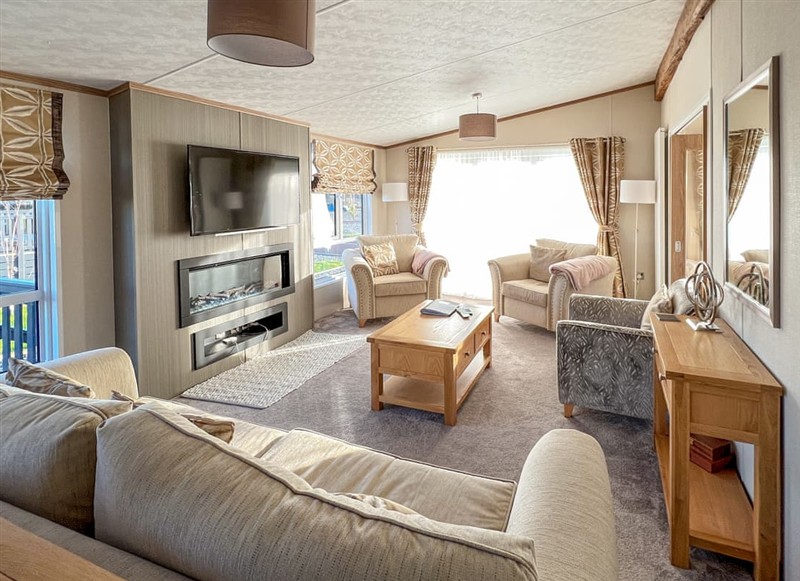 Rivendale 52, St Andrews has a hot tub