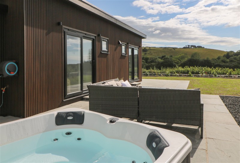 Rydlan, Near Borth, Ceredigion sleeps 4 people