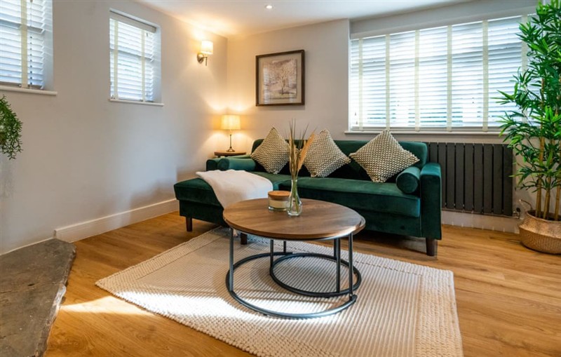 Silvernook Cottage, Cheshire sleeps 4 people