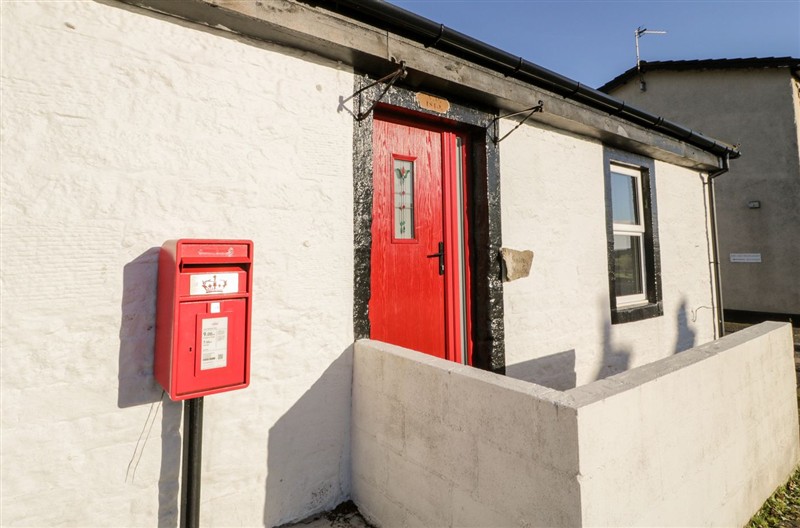 Smithy House, Carrutherstown near Annan, Dumfries & Galloway sleeps 9 people