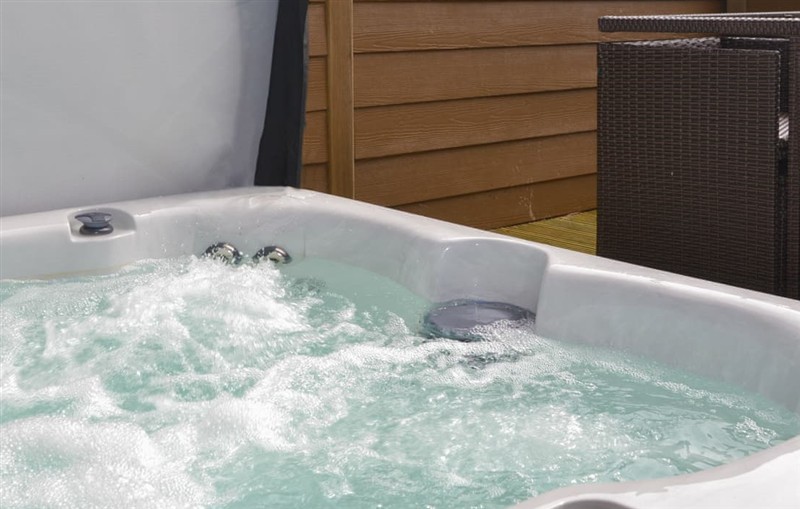 Tawitawoo Lodge, Felton, near Morpeth sleeps 4 people