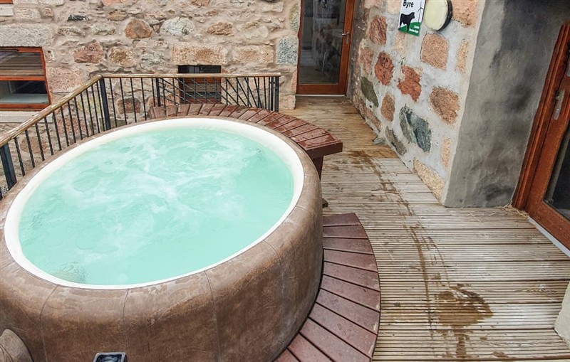 The Byre, Lumphanan, near Banchory sleeps 6 people