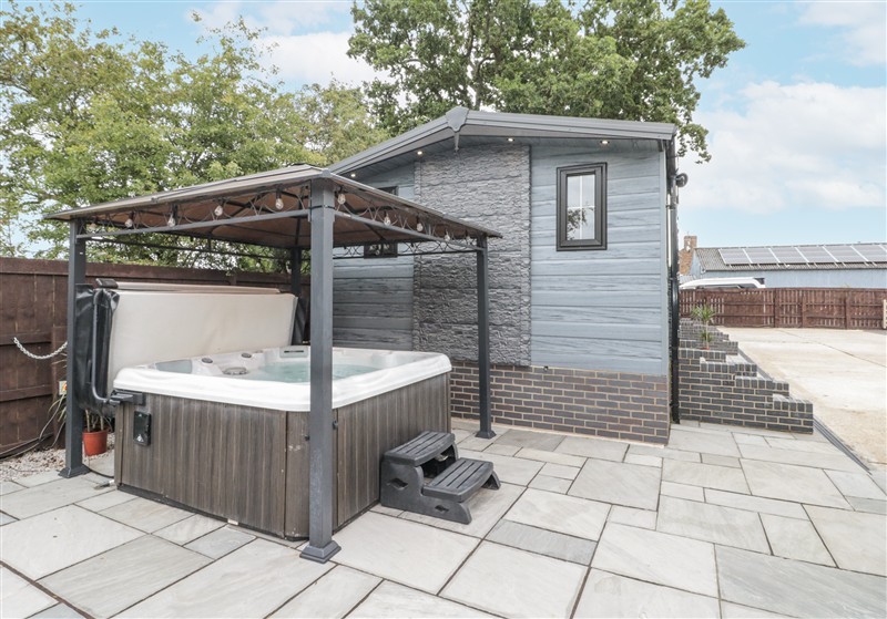 The Cabin, Thornton Dale, North Yorkshire sleeps 4 people