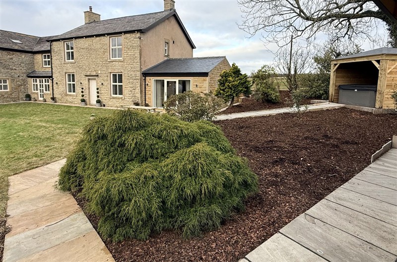 The Farm House, Wigglesworth near Settle, North Yorkshire sleeps 14 people