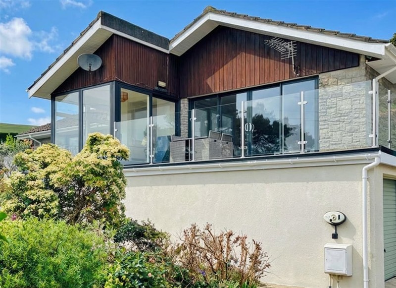 The Gables, Aberdyfi has a hot tub