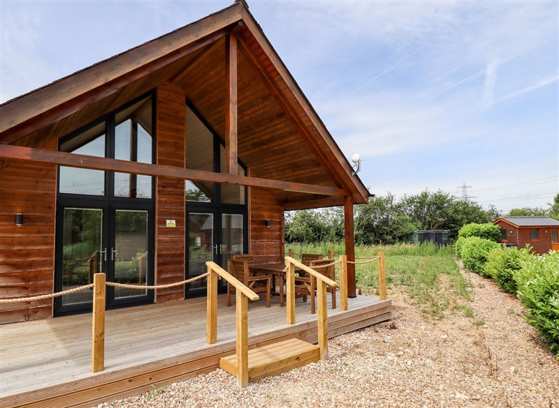 The Lilac Owl, South Hykeham, Lincolnshire has a hot tub