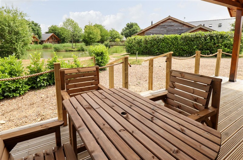 The Lilac Owl, South Hykeham, Lincolnshire sleeps 4 people