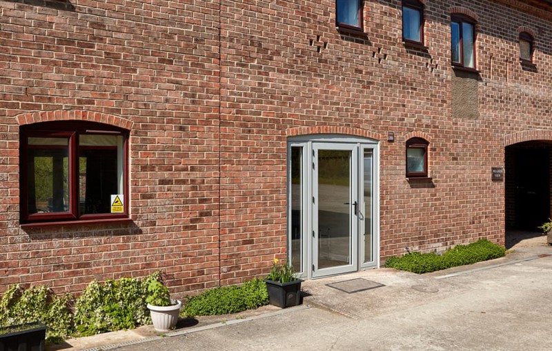 The Studio at Meadowbank, Derby sleeps 14 people