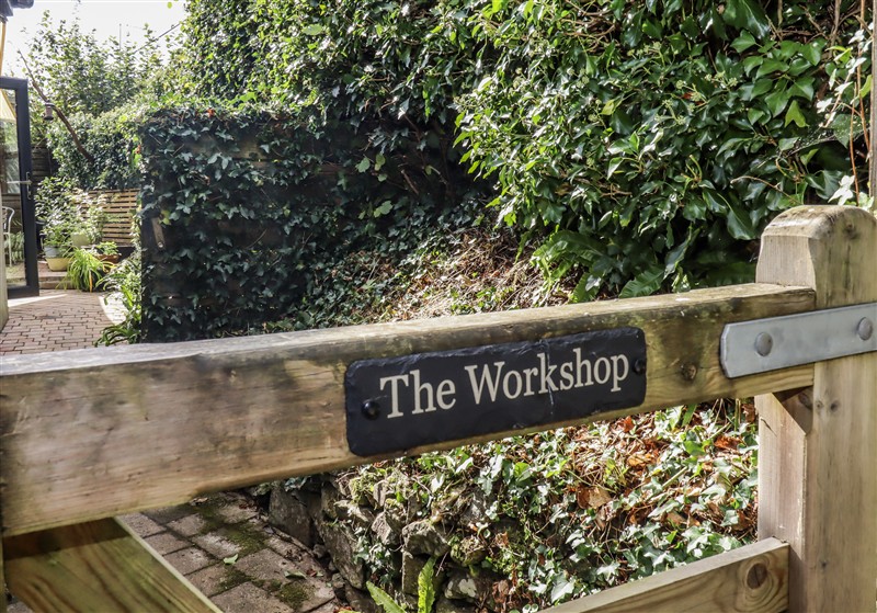 The Workshop, Mary Tavy, Dartmoor National Park sleeps 2 people