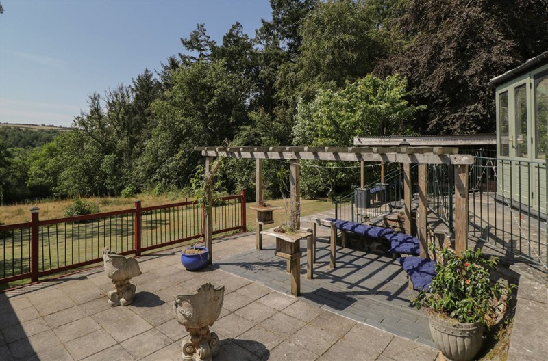 West Down Country House, South Molton, Devon sleeps 18 people