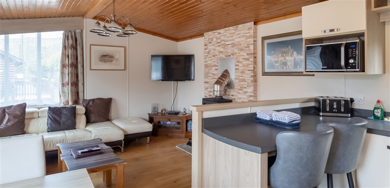 Willow, Swanage, Dorset sleeps 4 people